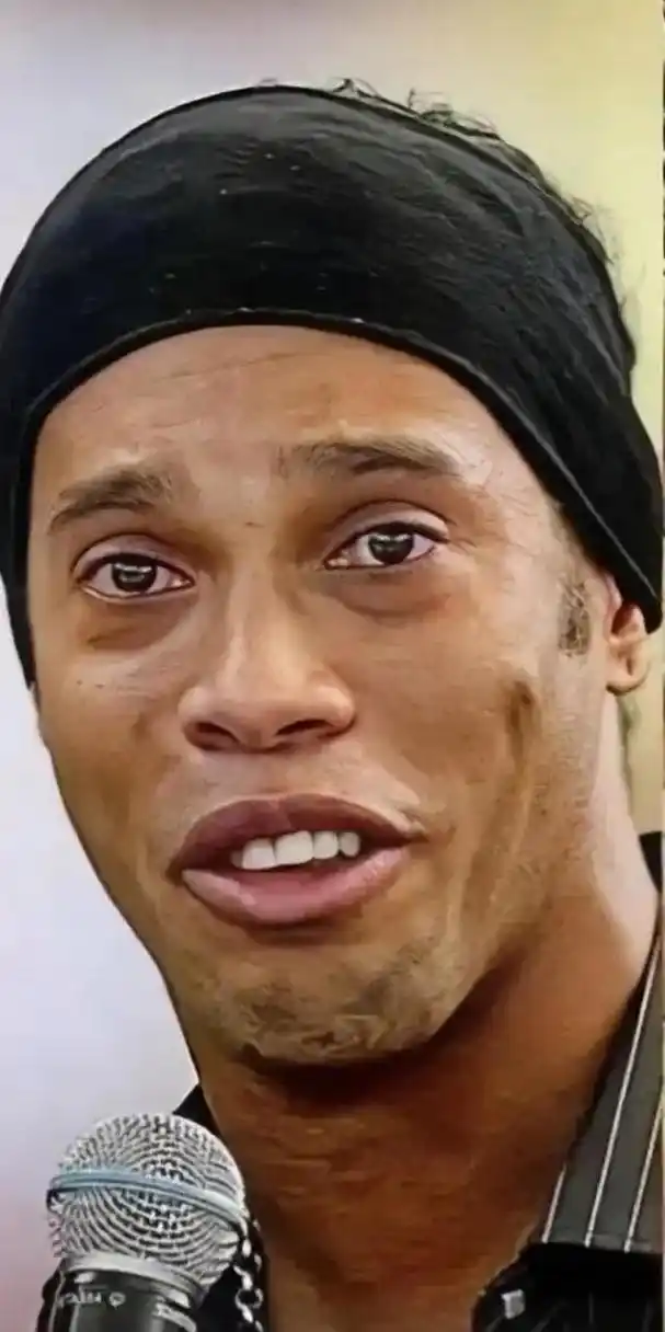 马丁在篮下