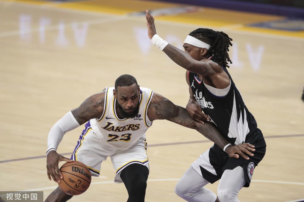 赛场上展现 赛场上展现